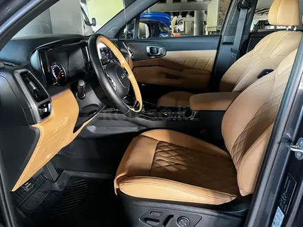 Kia Sorento 2022 года за 15 150 000 тг. в Алматы – фото 15