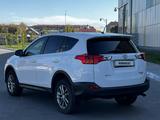 Toyota RAV4 2015 годаүшін9 600 000 тг. в Петропавловск – фото 3