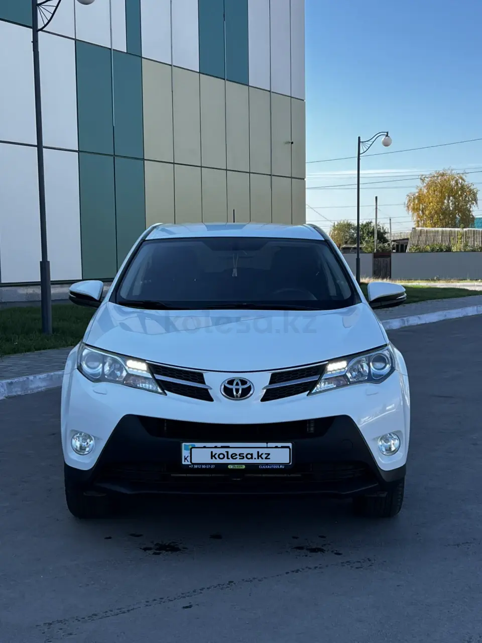 Toyota RAV4, 2015