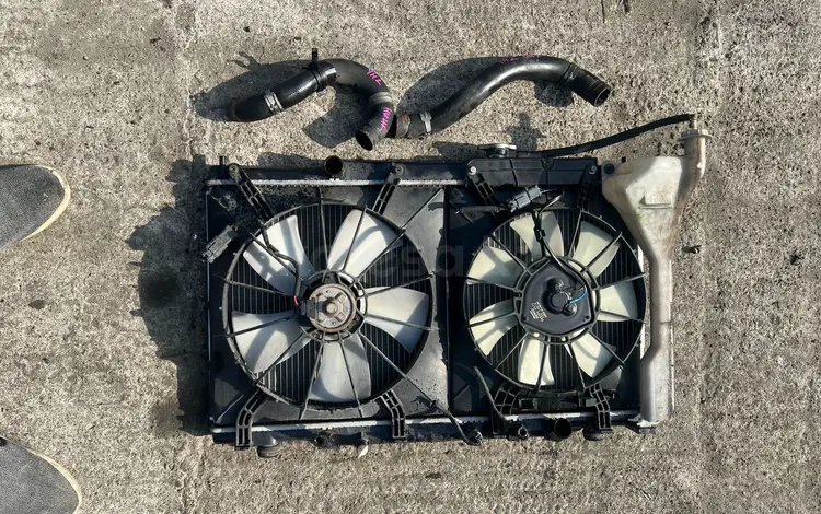 Диффузор радиатора на Хонда Элемент YH2 2003-2006 за 35 000 тг. в Алматы