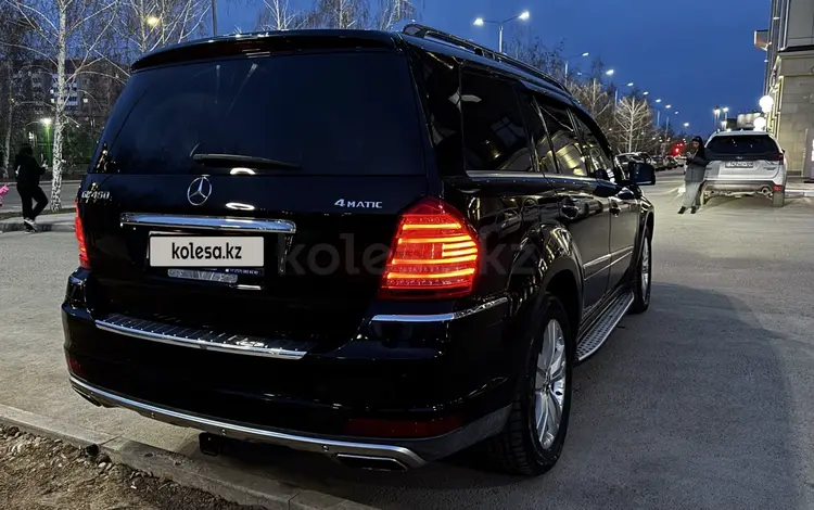 Mercedes-Benz GL 450 2011 года за 8 000 000 тг. в Караганда