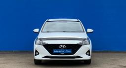 Hyundai Accent 2020 года за 6 760 000 тг. в Алматы – фото 2