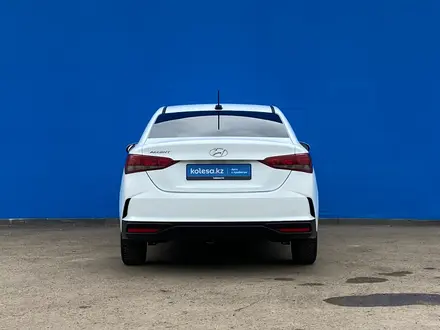 Hyundai Accent 2020 года за 7 290 000 тг. в Алматы – фото 4