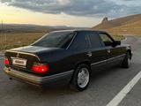 Mercedes-Benz E 220 1995 годаүшін1 300 000 тг. в Туркестан – фото 2
