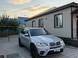 BMW X5 2013 года за 7 000 000 тг. в Актобе – фото 2