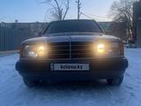 Mercedes-Benz E 250 1989 года за 1 800 000 тг. в Жезказган – фото 3