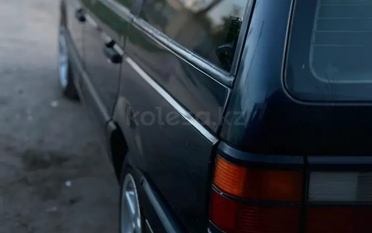 Volkswagen Passat 1991 годаүшін1 350 000 тг. в Павлодар