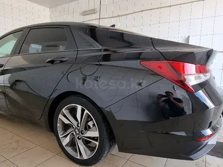 Hyundai Elantra 2021 года за 9 500 000 тг. в Актау – фото 9