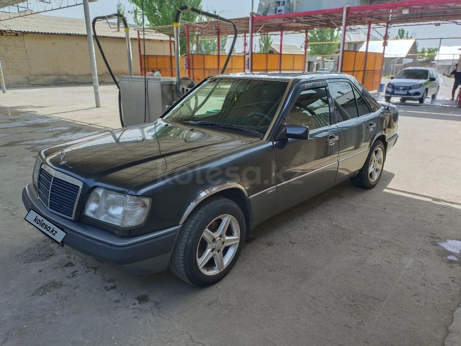 Mercedes-Benz E 260 1991 г.