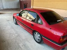 Opel Vectra, 1994