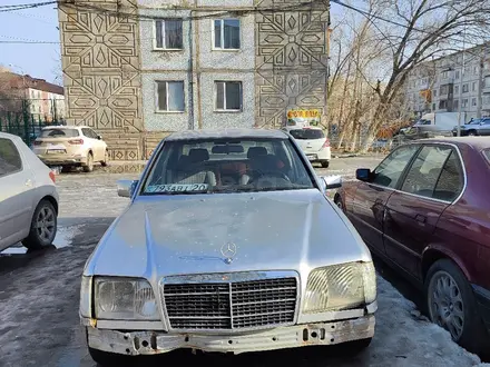 Mercedes-Benz E 200 1992 года за 500 000 тг. в Жезказган – фото 9