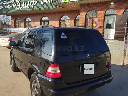 Mercedes-Benz ML 320 1998 года за 3 650 000 тг. в Алматы – фото 5