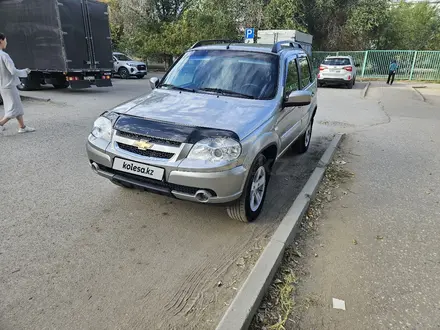 Chevrolet Niva 2015 года за 3 600 000 тг. в Актобе