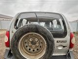 Chevrolet Niva 2014 года за 1 500 000 тг. в Уральск – фото 4