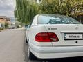 Mercedes-Benz E 320 1999 годаfor3 800 000 тг. в Алматы – фото 8