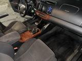 Toyota Camry 2002 годаүшін3 600 000 тг. в Семей – фото 4