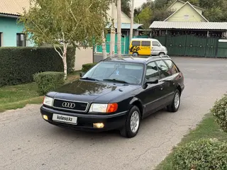 Audi 100