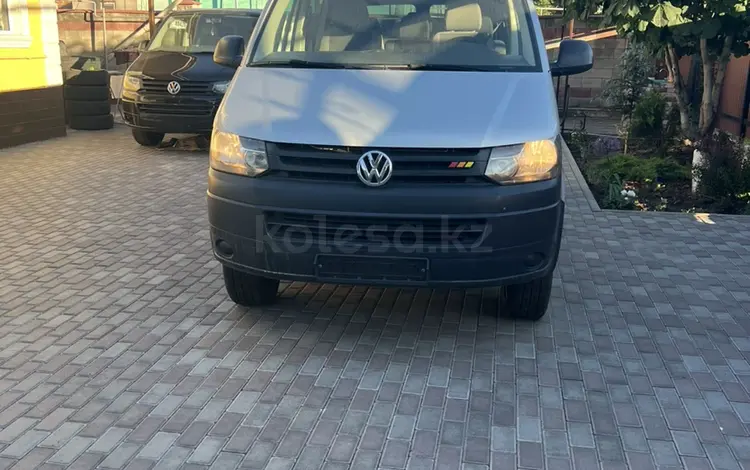 Volkswagen Transporter 2015 годаfor15 500 000 тг. в Алматы