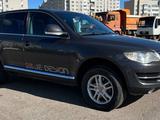 Volkswagen Touareg 2007 года за 6 000 000 тг. в Астана – фото 5