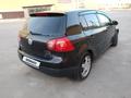 Volkswagen Golf 2004 года за 3 500 000 тг. в Актау – фото 5