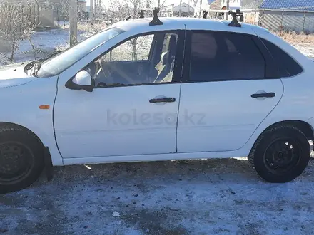 ВАЗ (Lada) Granta 2190 2015 года за 2 000 000 тг. в Уральск