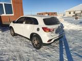 Mitsubishi Outlander Sport 2018 годаүшін5 500 000 тг. в Актобе – фото 5