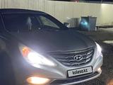 Hyundai Sonata 2011 годаүшін5 400 000 тг. в Караганда – фото 2