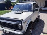 ВАЗ (Lada) Lada 2121 2001 года за 900 000 тг. в Алматы