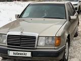 Mercedes-Benz E 220 1992 годаfor1 000 000 тг. в Астана