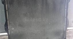 Радиатор 5VZ Toyota Prado Механика за 1 100 тг. в Алматы
