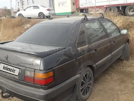 Volkswagen Passat 1993 года за 800 000 тг. в Уральск