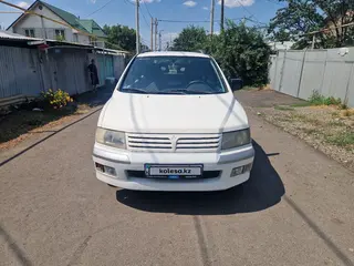 Mitsubishi Space Wagon