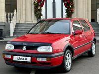 Volkswagen Golf 1993 годаүшін1 550 000 тг. в Алматы