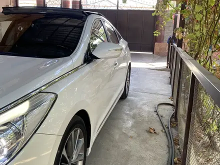 Hyundai Grandeur 2012 года за 8 500 000 тг. в Шымкент – фото 3