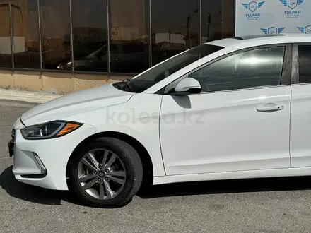 Hyundai Elantra 2017 года за 8 200 000 тг. в Туркестан – фото 2