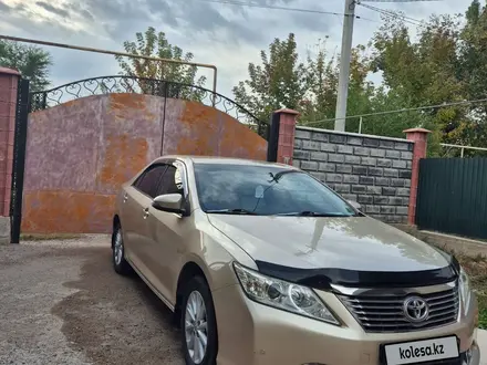 Toyota Camry 2013 года за 8 200 000 тг. в Алматы – фото 2