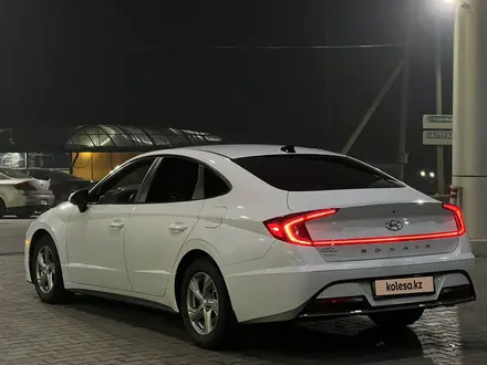 Hyundai Sonata 2020 года за 13 000 000 тг. в Алматы – фото 4