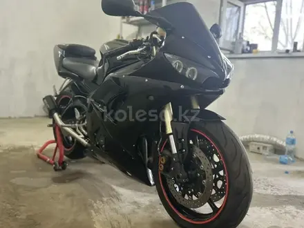 Yamaha  YZF-R6 2005 года за 2 800 000 тг. в Атырау