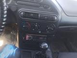 Chevrolet Niva 2004 года за 1 400 000 тг. в Актобе – фото 3