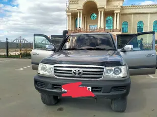 Toyota Land Cruiser, 2004