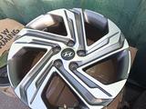 Диски R 18 хюндай Санта фе оригинальные за 300 000 тг. в Шымкент