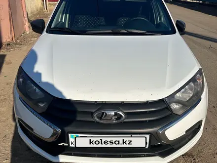 ВАЗ (Lada) Granta 2190 2019 года за 3 800 000 тг. в Атырау