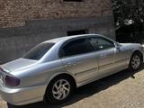 Hyundai Sonata 2003 года за 2 200 000 тг. в Шымкент – фото 2