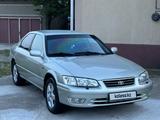 Toyota Camry 2000 года за 5 200 000 тг. в Шымкент