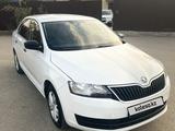 Skoda Rapid 2014 года за 3 900 000 тг. в Атырау – фото 2