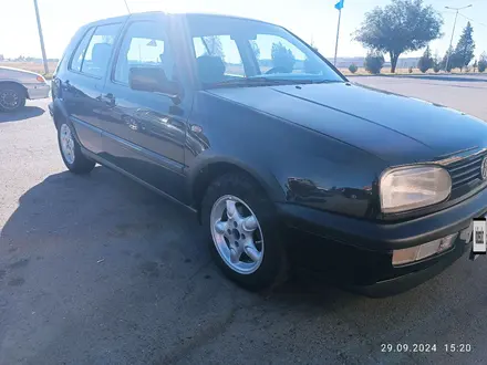 Volkswagen Golf 1996 года за 1 820 000 тг. в Тараз – фото 7