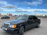 Mercedes-Benz E 230 1991 годаүшін3 300 000 тг. в Астана – фото 2