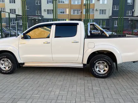 Toyota Hilux 2014 года за 10 000 000 тг. в Актобе – фото 3