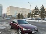 Toyota Camry 2000 годаfor3 300 000 тг. в Алматы