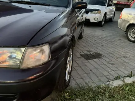 Toyota Carina E 1994 года за 2 100 000 тг. в Усть-Каменогорск – фото 2